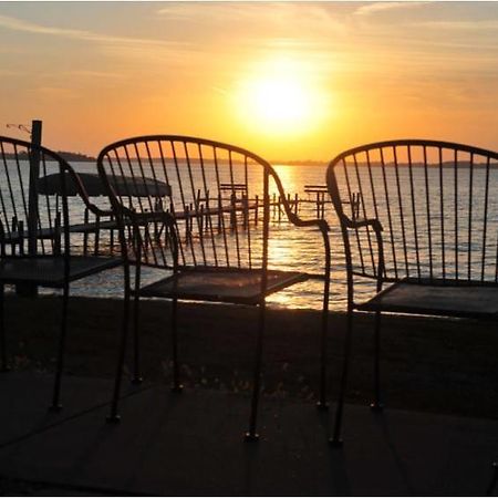 The South Shore Inn Clear Lake Servizi foto